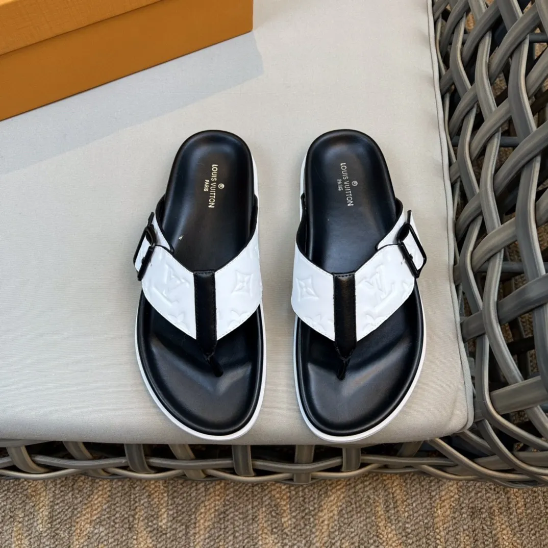 Louis Vuitton papucs